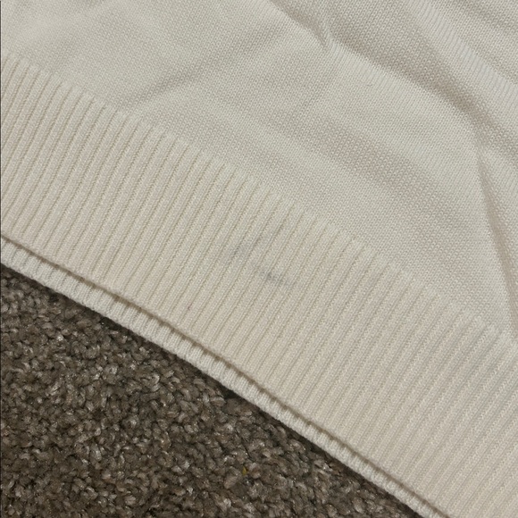 Northern Reflections sweaters. - Picture 8 of 10